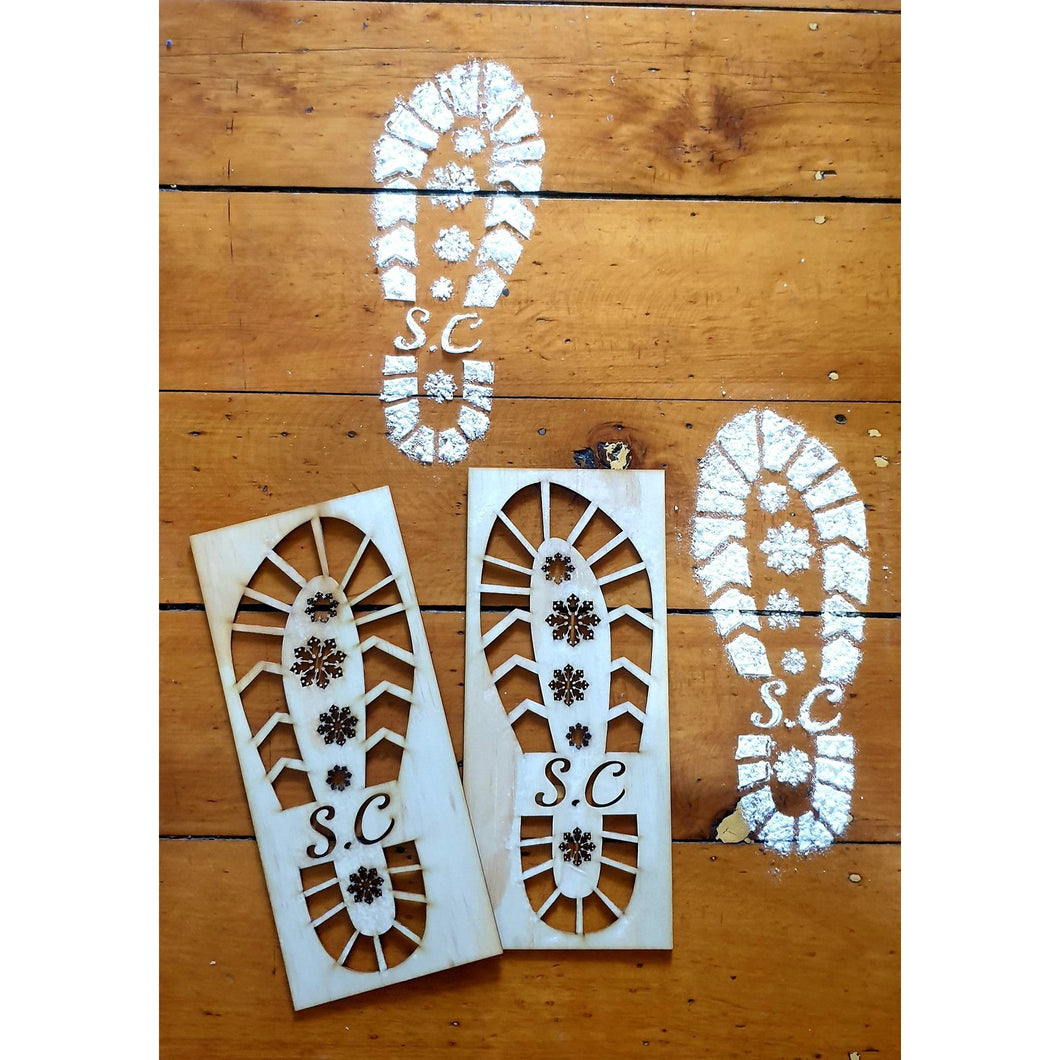 Christmas Time Footprints - My Family Rulers
